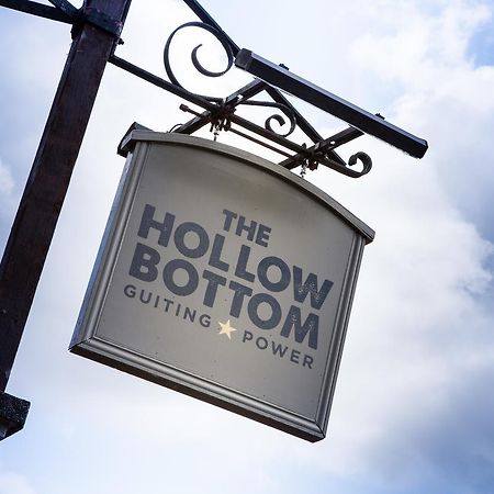 The Hollow Bottom Guiting Power المظهر الخارجي الصورة